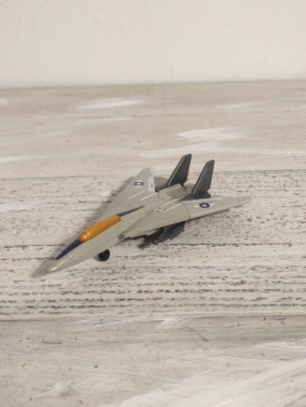 Matchbox mattel 1989 F-14 Tomcat die cast and plastic good condition